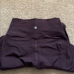Lululemon Size 6 full length leggings, gently worn